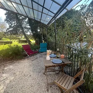 studio-cosy-et-calme.hotels-rhonealpes.com/